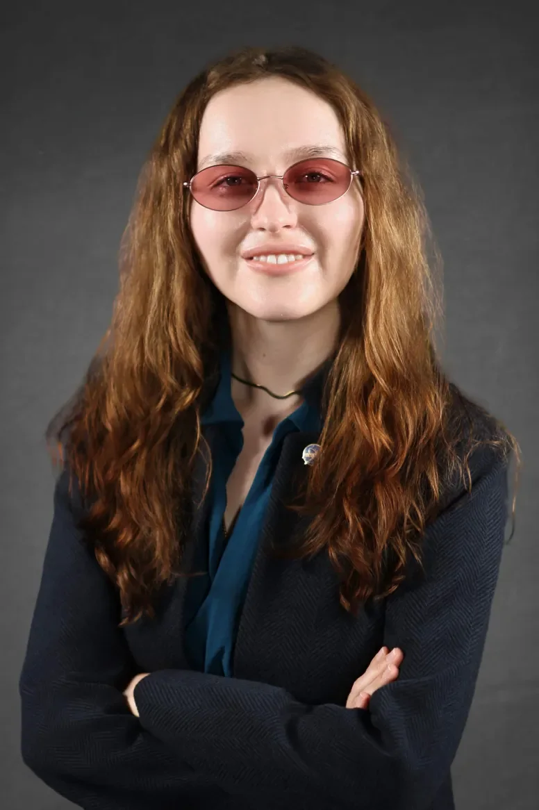 Professional headshot of Elizabeth Thorley